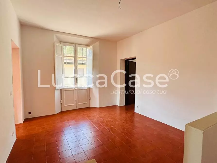 Immagine 2 di Appartamento in vendita  a Pescaglia