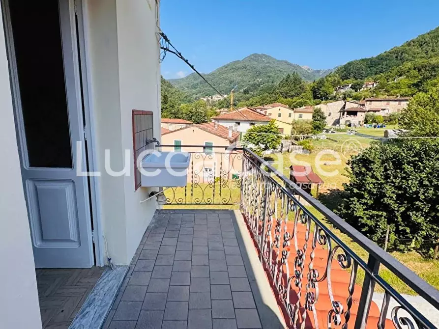 Immagine 8 di Appartamento in vendita  a Pescaglia