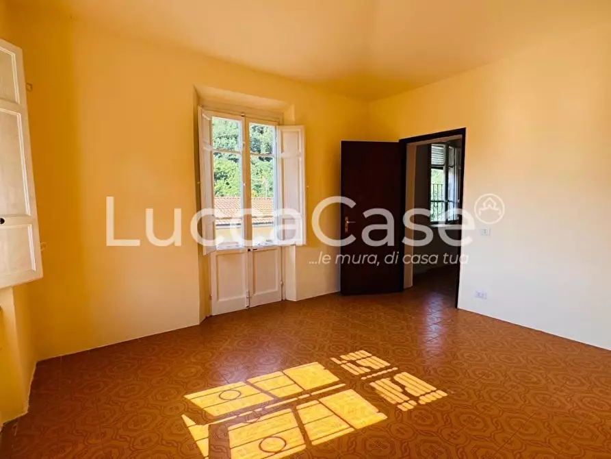 Immagine 15 di Appartamento in vendita  a Pescaglia