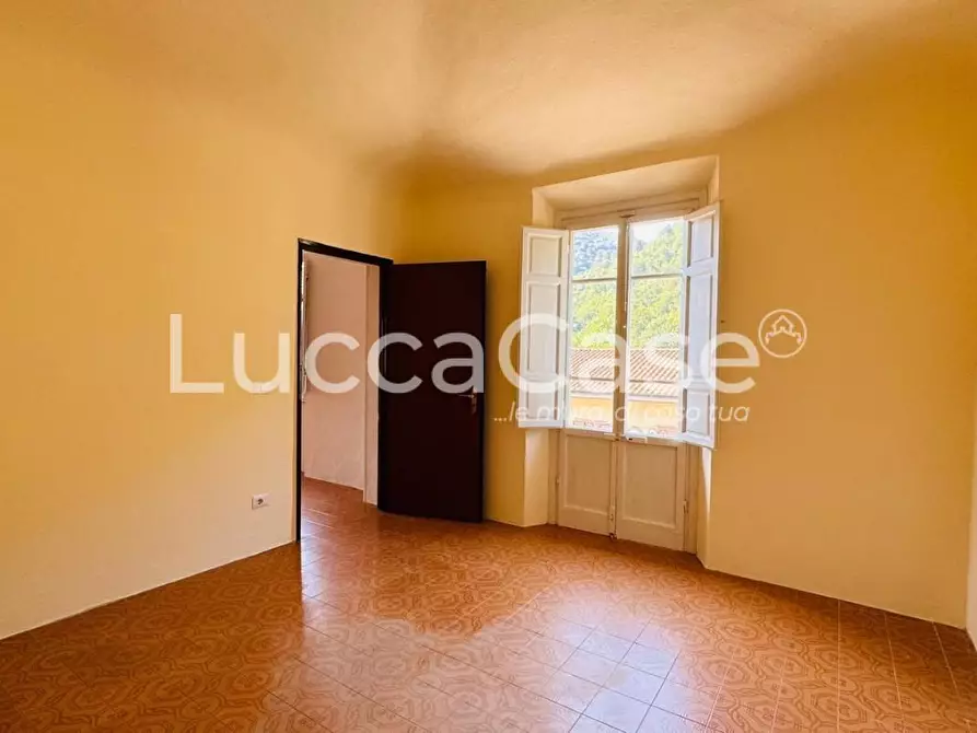 Immagine 19 di Appartamento in vendita  a Pescaglia