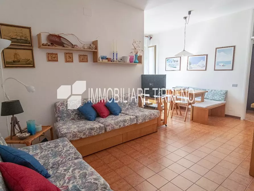 Immagine 17 di Appartamento in vendita  a Massa