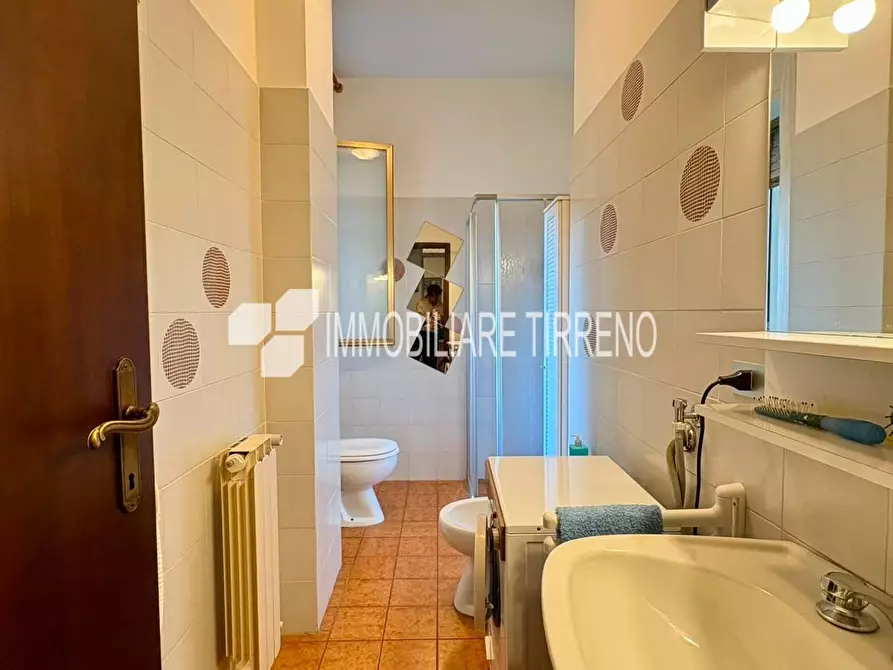 Immagine 20 di Appartamento in vendita  a Massa