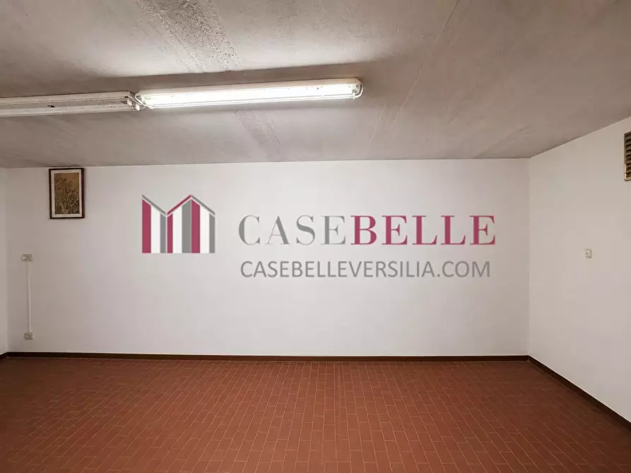 Immagine 45 di Villetta a schiera in vendita  a Massarosa