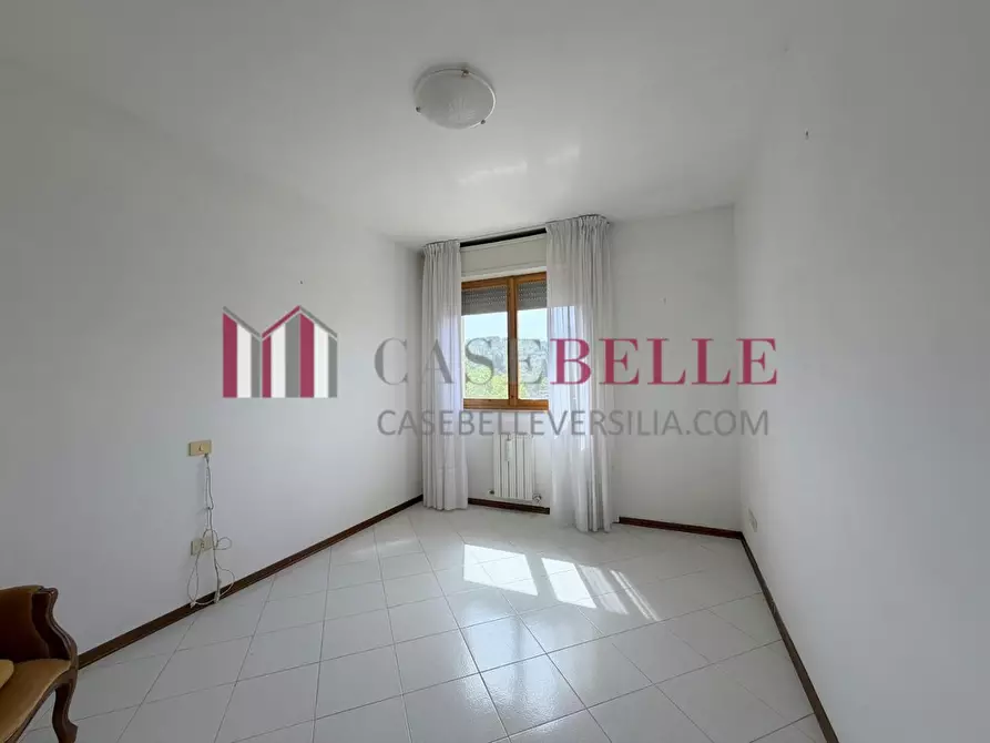 Immagine 28 di Villetta a schiera in vendita  a Massarosa