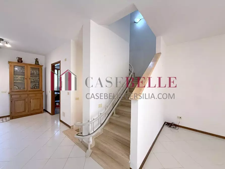 Immagine 19 di Villetta a schiera in vendita  a Massarosa