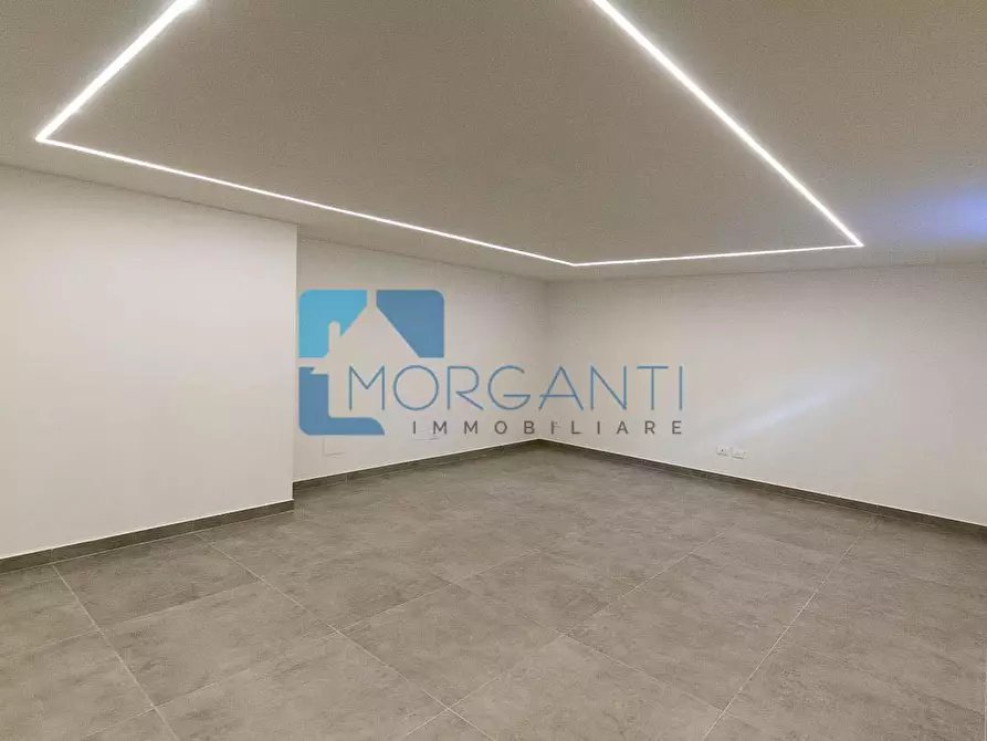 Immagine 19 di Appartamento in vendita  a Pietrasanta