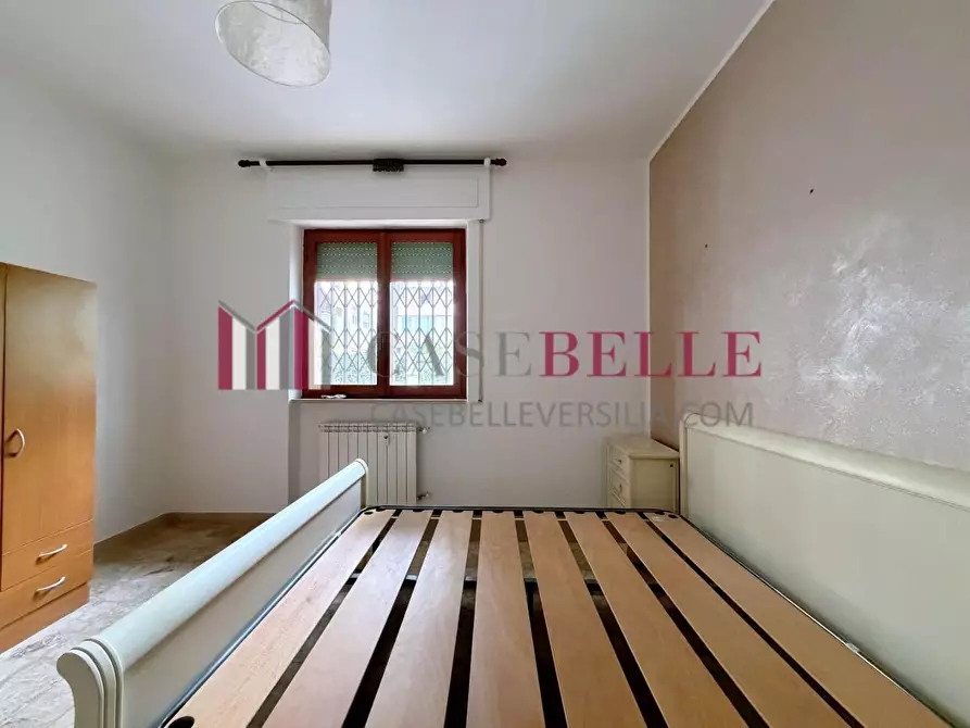 Immagine 25 di Appartamento in vendita  a Massa