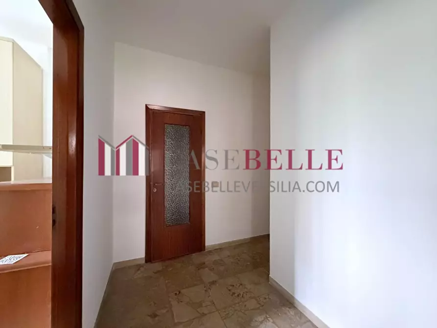Immagine 29 di Appartamento in vendita  a Massa
