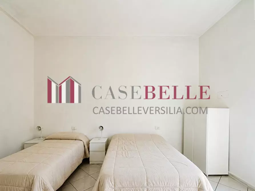 Immagine 14 di Appartamento in vendita  a Viareggio
