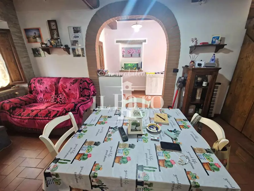 Immagine 11 di Terratetto in vendita  a Campi Bisenzio