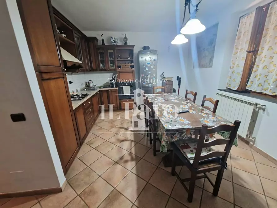 Immagine 10 di Terratetto in vendita  a Campi Bisenzio
