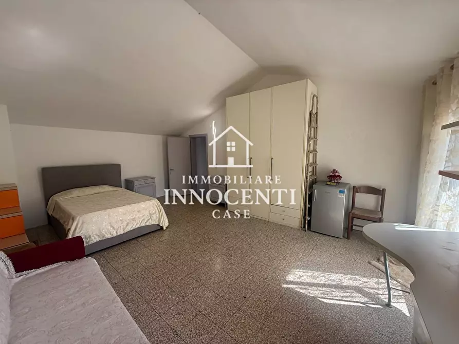 Immagine 10 di Terratetto in vendita  a Massa