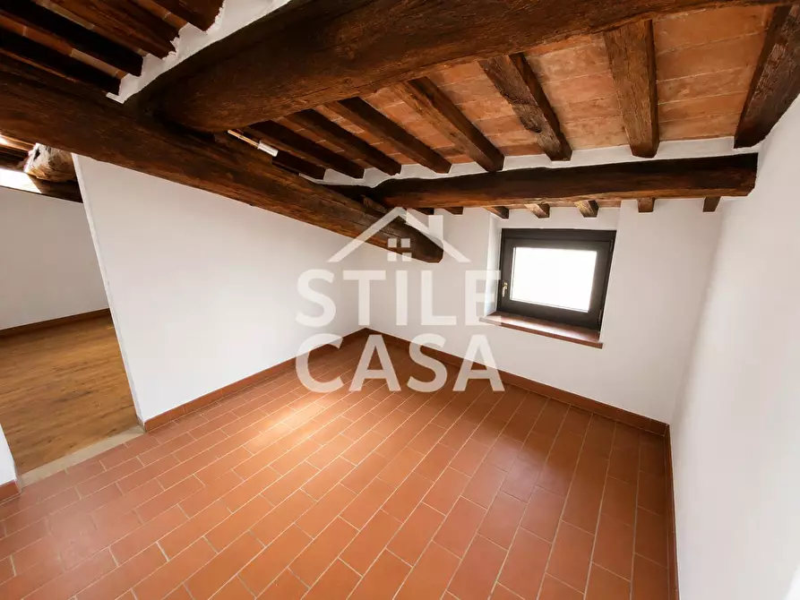 Immagine 25 di Terratetto in vendita  a Uzzano