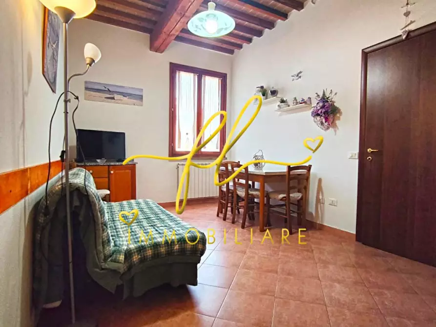 Immagine 5 di Appartamento in vendita  a Cecina