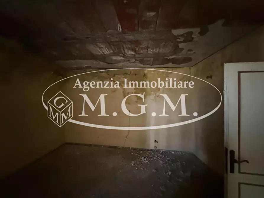 Immagine 9 di Porzione di casa in vendita  a Santa Maria A Monte