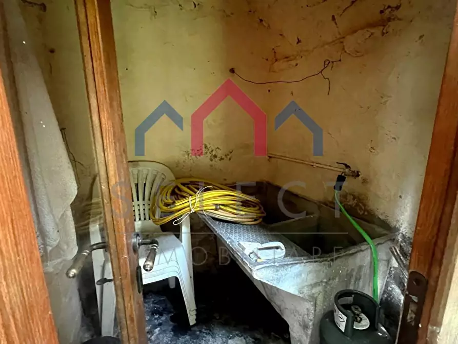 Immagine 42 di Appartamento in vendita  a Bagni Di Lucca