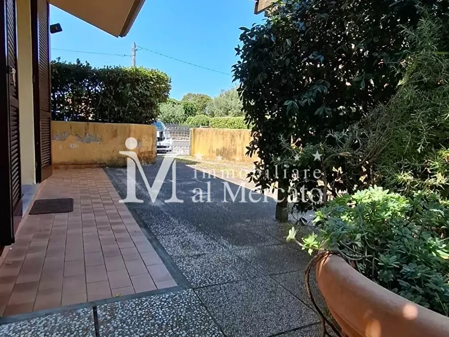 Immagine 6 di Villetta a schiera in vendita  a Viareggio