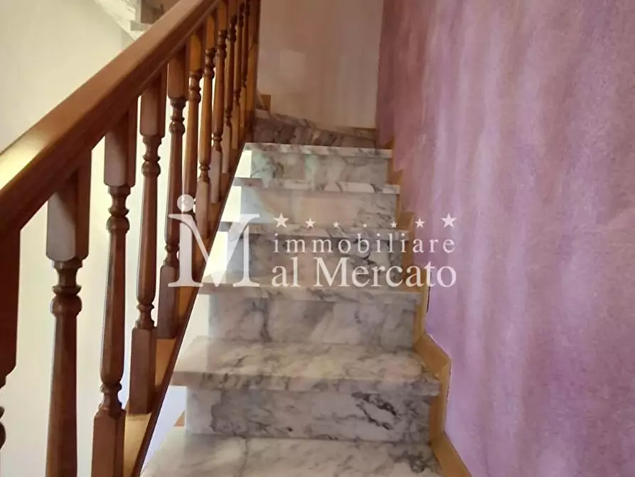 Immagine 27 di Villetta a schiera in vendita  a Viareggio