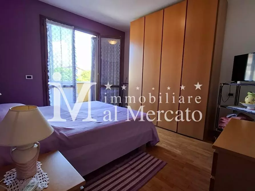 Immagine 39 di Villetta a schiera in vendita  a Viareggio