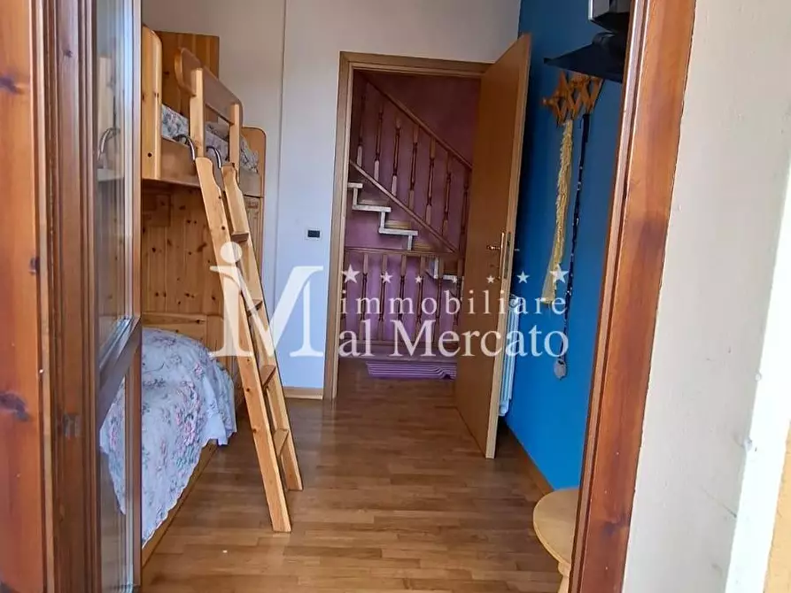 Immagine 50 di Villetta a schiera in vendita  a Viareggio