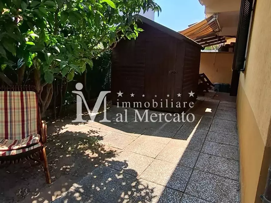 Immagine 13 di Villetta a schiera in vendita  a Viareggio