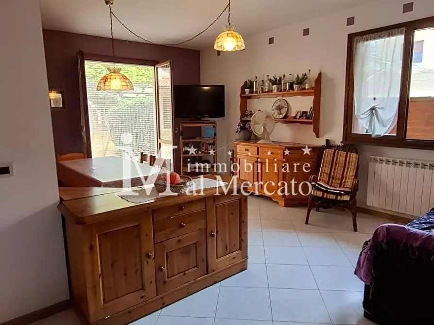 Immagine 24 di Villetta a schiera in vendita  a Viareggio