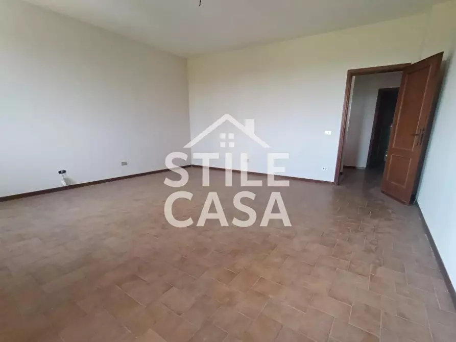 Immagine 11 di Appartamento in vendita  a Pescia
