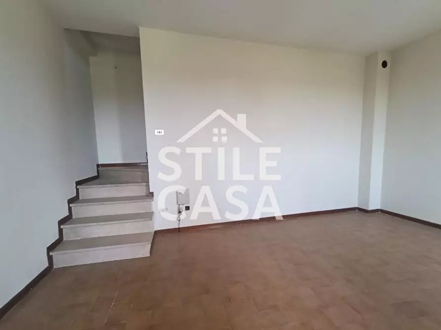 Immagine 6 di Appartamento in vendita  a Pescia