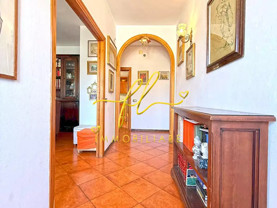 Immagine 6 di Appartamento in vendita  a Cecina