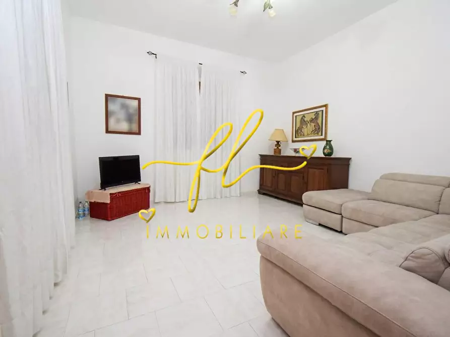 Immagine 1 di Appartamento in vendita  a Livorno