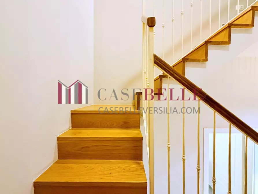 Immagine 35 di Casa semindipendente in vendita  a Camaiore