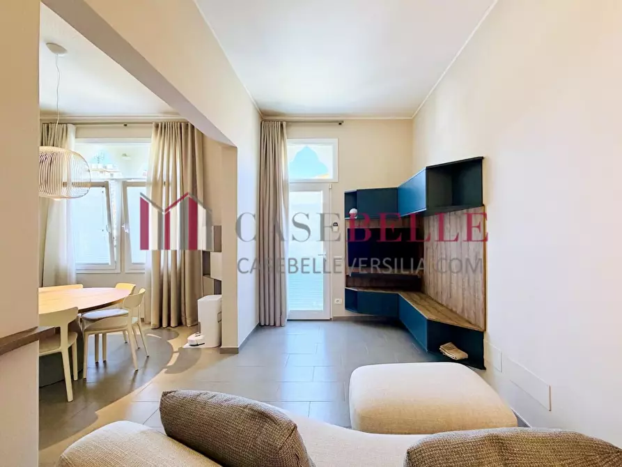 Immagine 59 di Casa semindipendente in vendita  a Camaiore