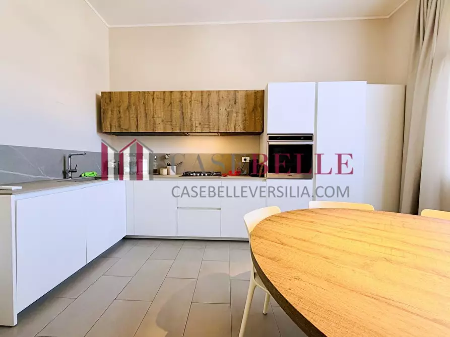 Immagine 6 di Casa semindipendente in vendita  a Camaiore