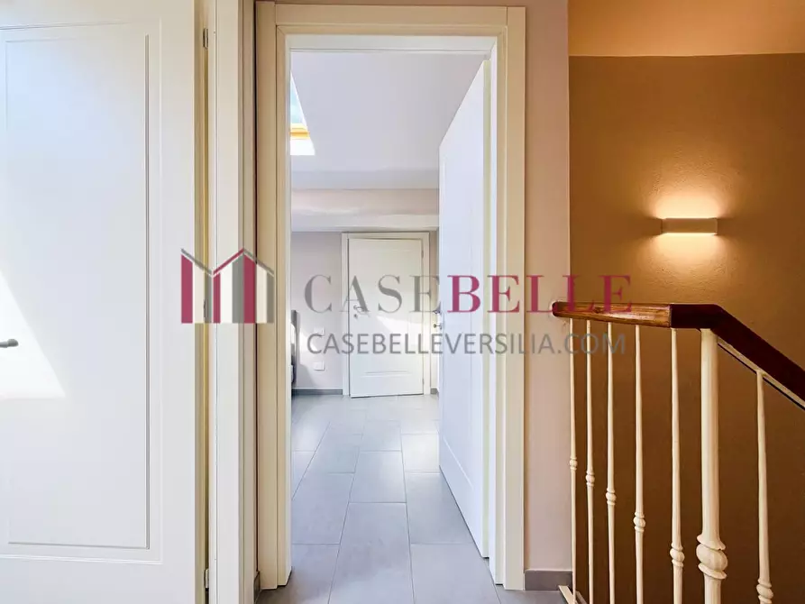 Immagine 38 di Casa semindipendente in vendita  a Camaiore