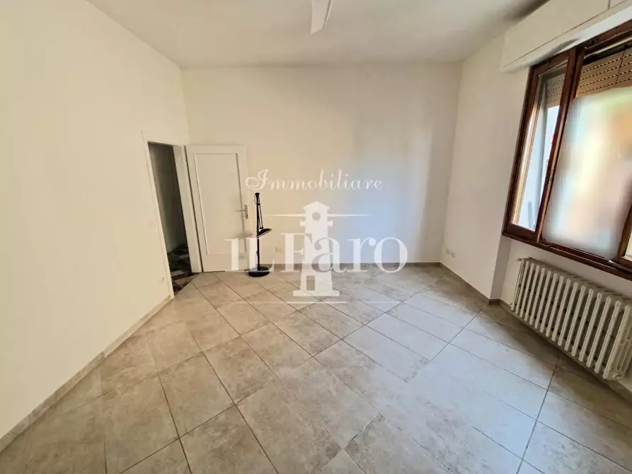 Immagine 16 di Appartamento in vendita  a Signa