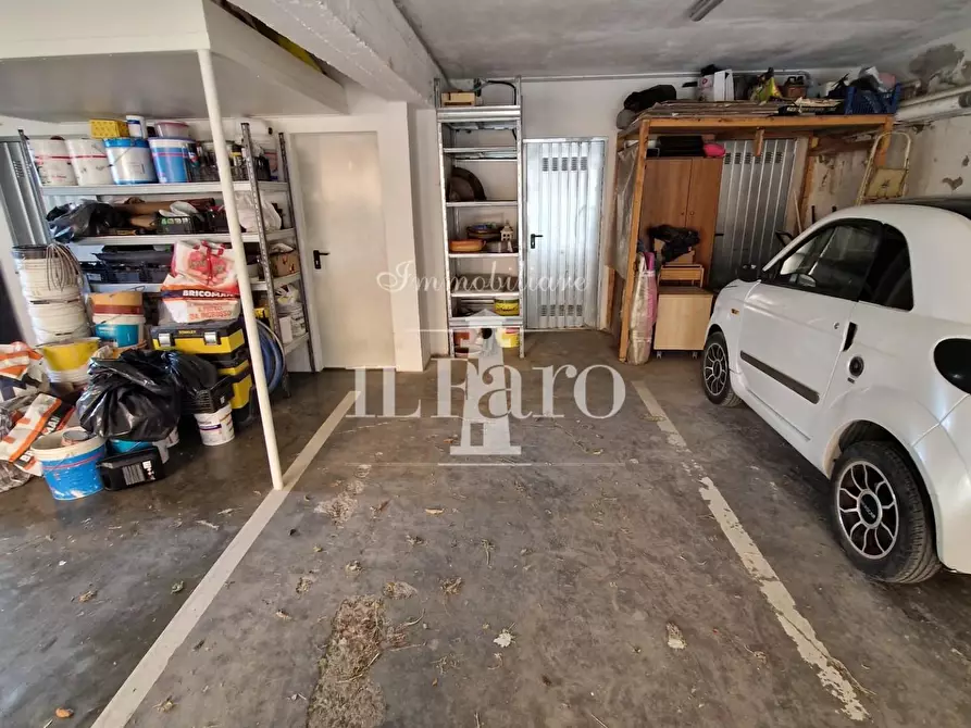 Immagine 27 di Appartamento in vendita  a Signa