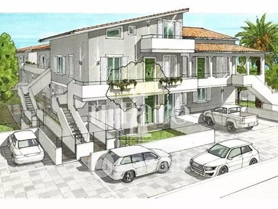 Immagine 1 di Appartamento in vendita  a Campi Bisenzio