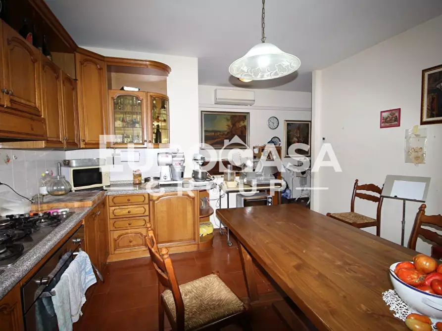 Immagine 10 di Appartamento in affitto  a Capannori