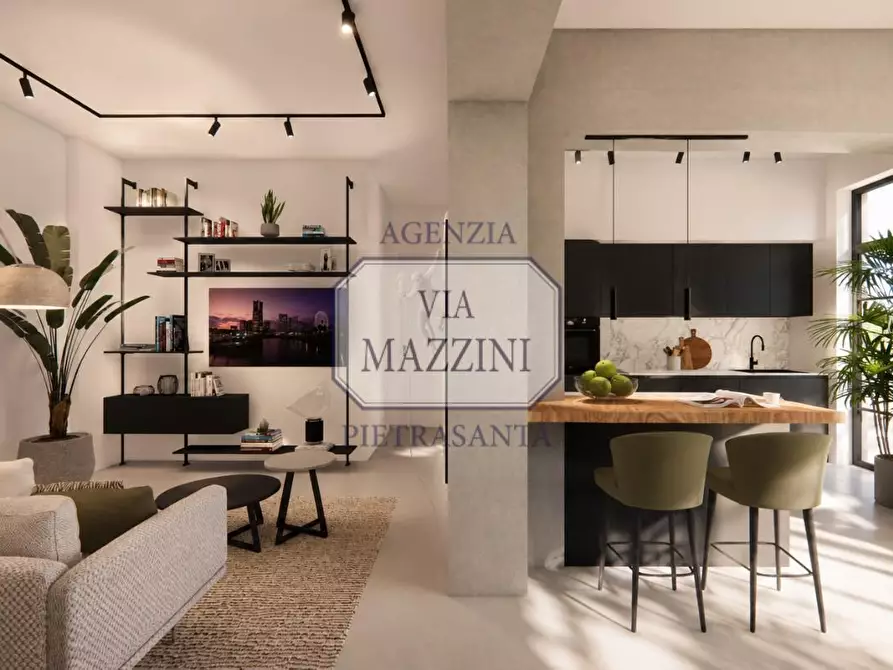 Immagine 4 di Loft/Open space in vendita  a Pietrasanta