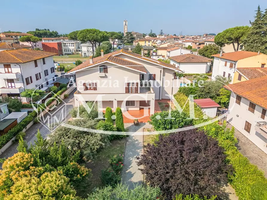 Immagine 11 di Casa indipendente in vendita  a Calcinaia