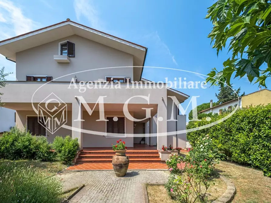Immagine 2 di Casa indipendente in vendita  a Calcinaia