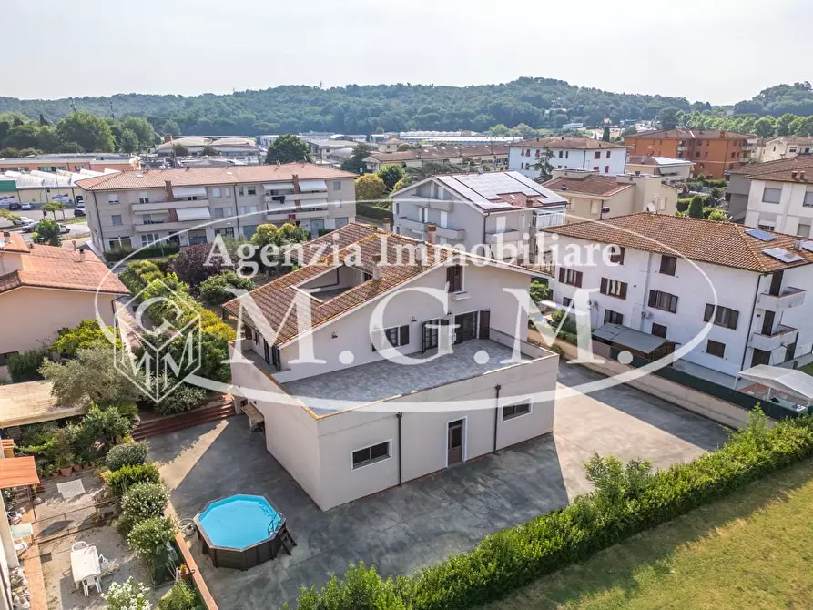 Immagine 14 di Casa indipendente in vendita  a Calcinaia