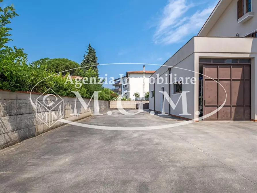 Immagine 60 di Casa indipendente in vendita  a Calcinaia