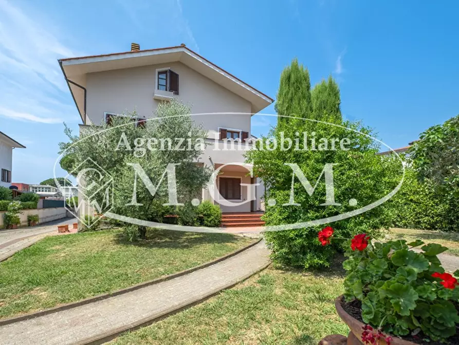 Immagine 9 di Casa indipendente in vendita  a Calcinaia