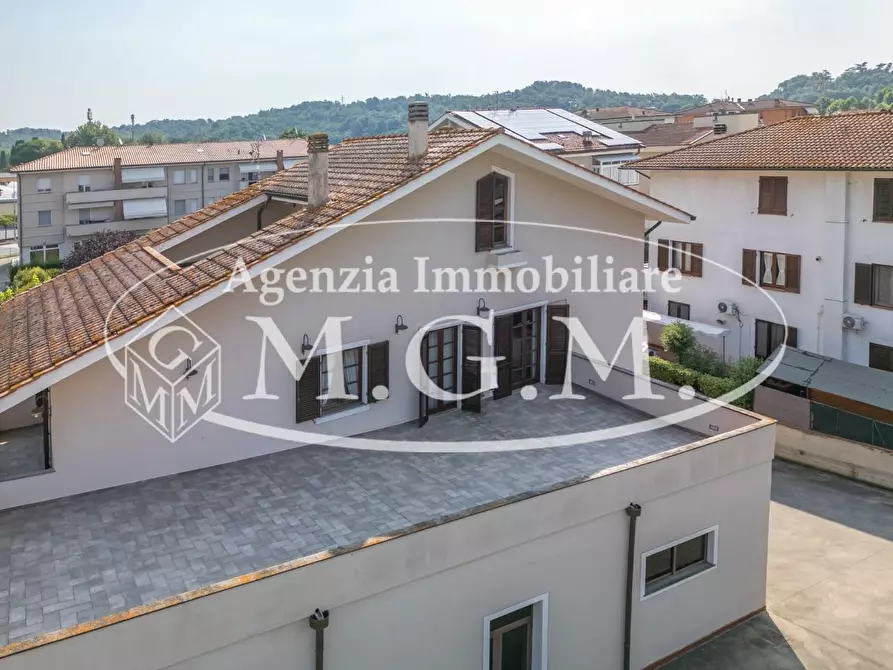 Immagine 30 di Casa indipendente in vendita  a Calcinaia