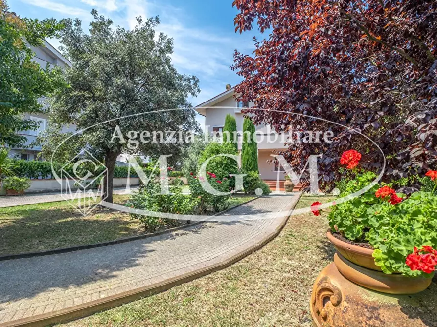 Immagine 3 di Casa indipendente in vendita  a Calcinaia