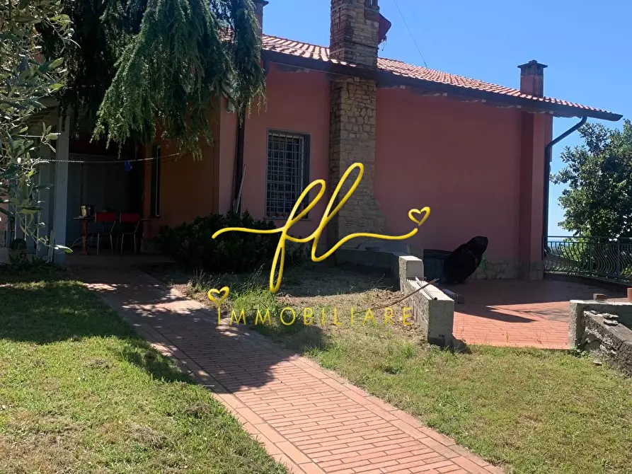 Immagine 44 di Villa in vendita  a Castelnuovo Magra