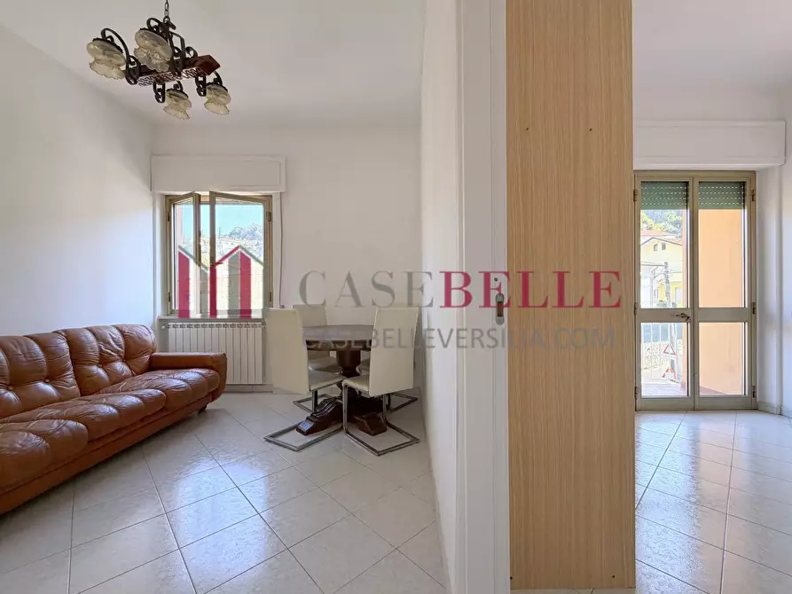 Immagine 1 di Appartamento in vendita  a Massarosa