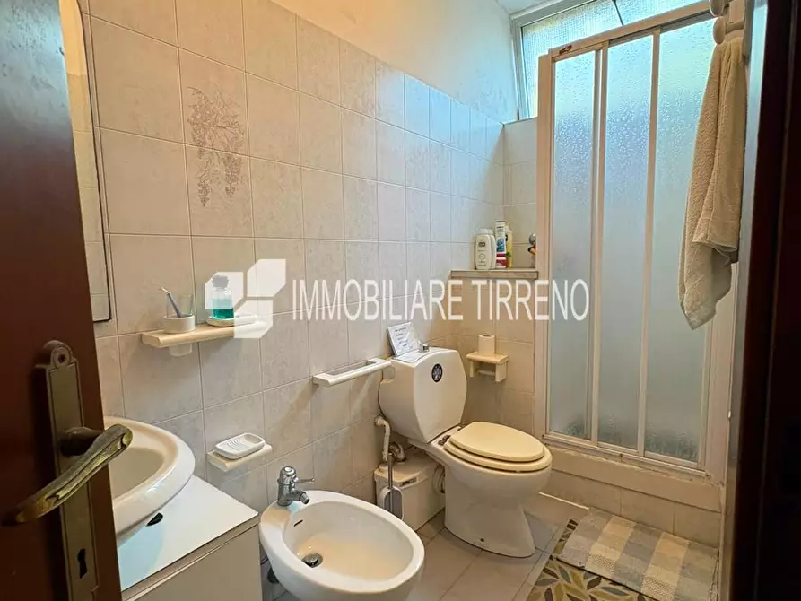Immagine 20 di Appartamento in vendita  a Massa