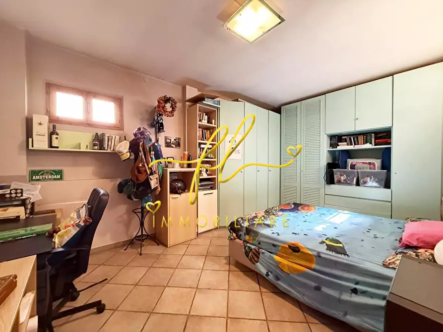 Immagine 23 di Appartamento in vendita  a Cecina